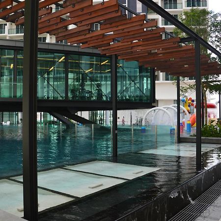 The Shore Residence Apartment Malacca Екстериор снимка