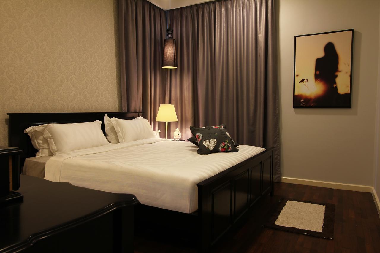 The Shore Residence Apartment Malacca Екстериор снимка