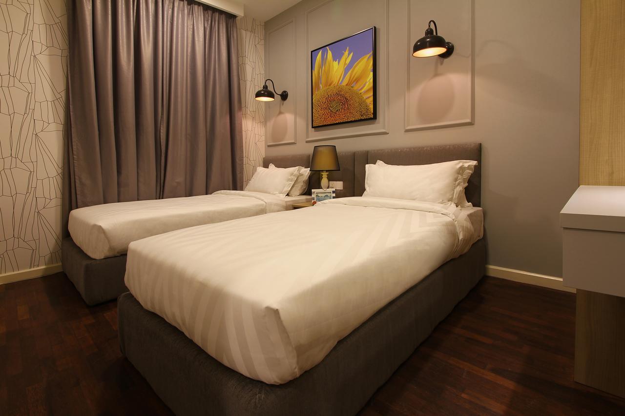 The Shore Residence Apartment Malacca Екстериор снимка