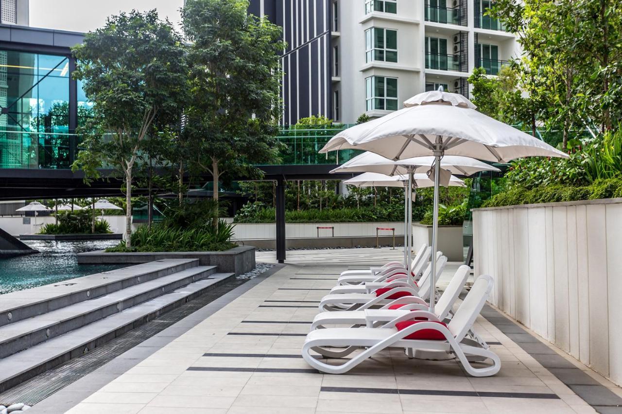 The Shore Residence Apartment Malacca Екстериор снимка